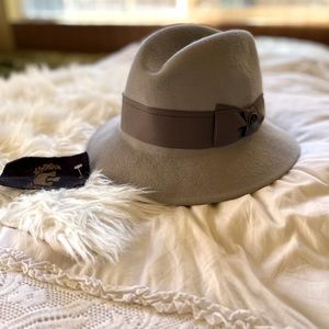 Goorin Bros Gray Fedora, L